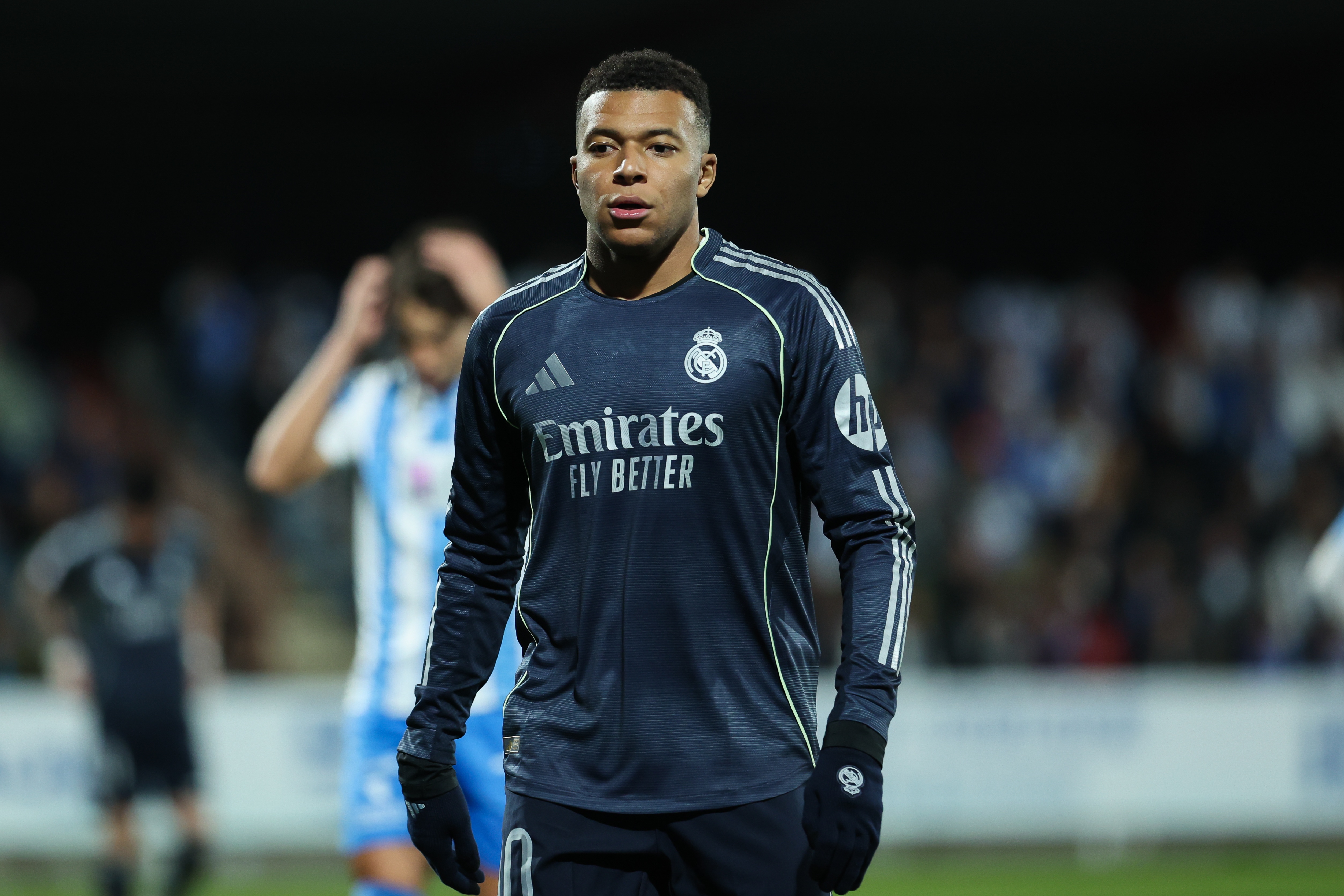 bob平台-RMC：姆巴佩已咨询外部专家评估膝伤，可能在对曼城次回合时复出