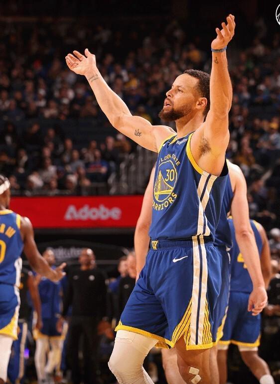 bob官网-126-113!库里巴特勒合砍59分,勇士后来居上送尼克斯2连败