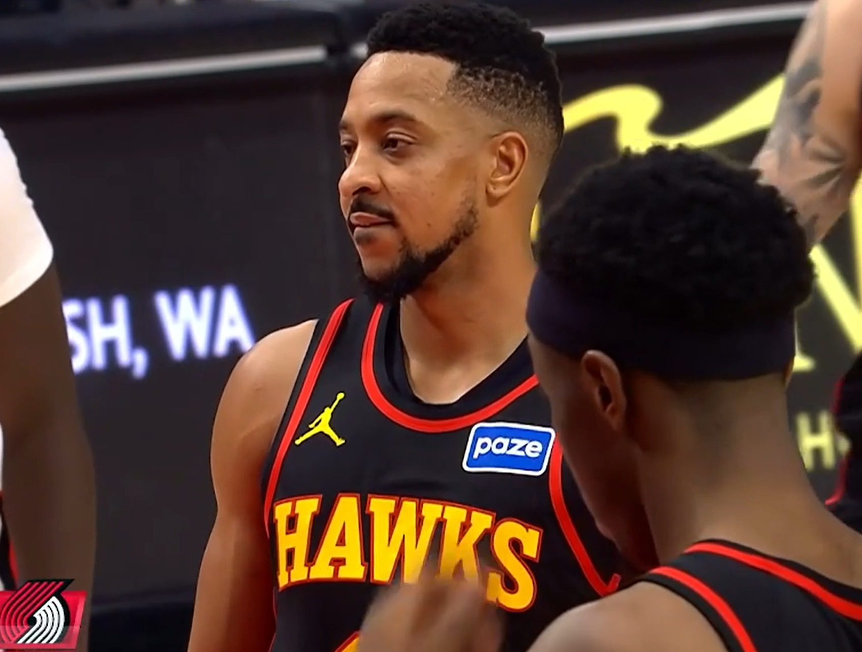 bob平台-开拓者117-101老鹰，杨瀚森1秒没打！目睹队友出战38分钟三分9中1