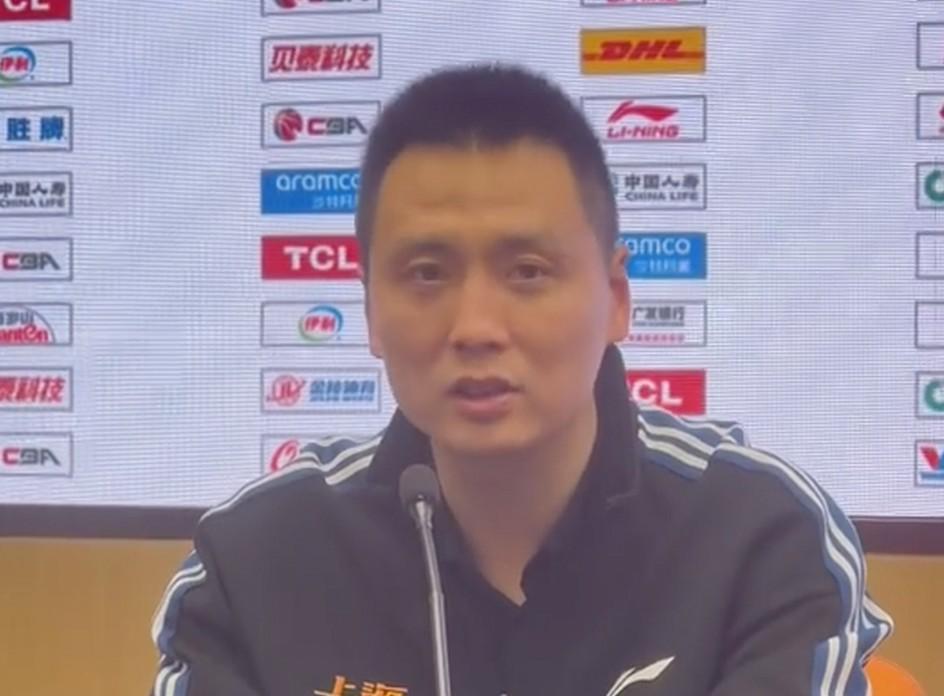 bob官方网站-卢伟:胜利献给寿星王哲林;古德温瞒着我吃止痛药上场让我很感动