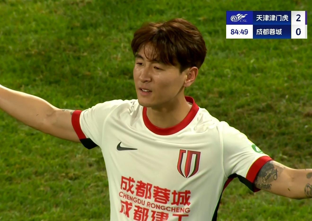 bob半岛-中超揭幕战！蓉城vs新鹏城，取胜=领先申花13分，拜合拉木18场0球
