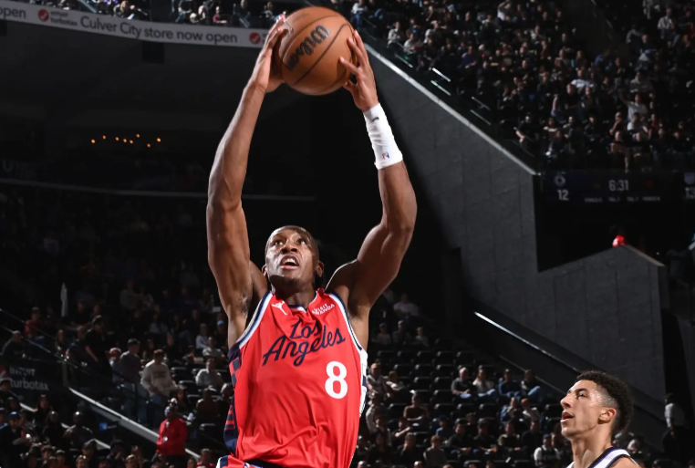 bob平台-打国王竟然直接哑火了！快船后场大闸的表现令人有些担心？