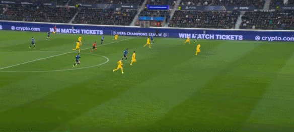 1772062805624033147.gif bob官方网站-【欧冠】爆笑逆转!多特倒霉蛋独送4球救活亚特兰大