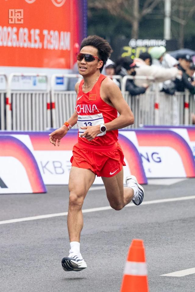 bob官网-这个春天 男子马拉松版图如何重构？|重庆国际马拉松|无锡|贵州|运动员|成绩_新浪体育_新浪新闻